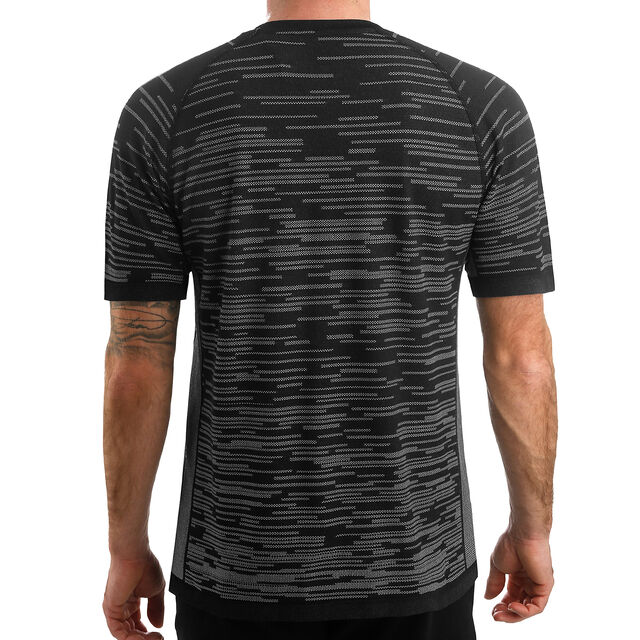 Competition Seamless Henley Tee Men